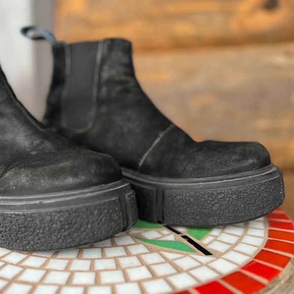 John Fluevog SPACE EDITION PICCOLOMINI Black W8 - Picture 5 of 5